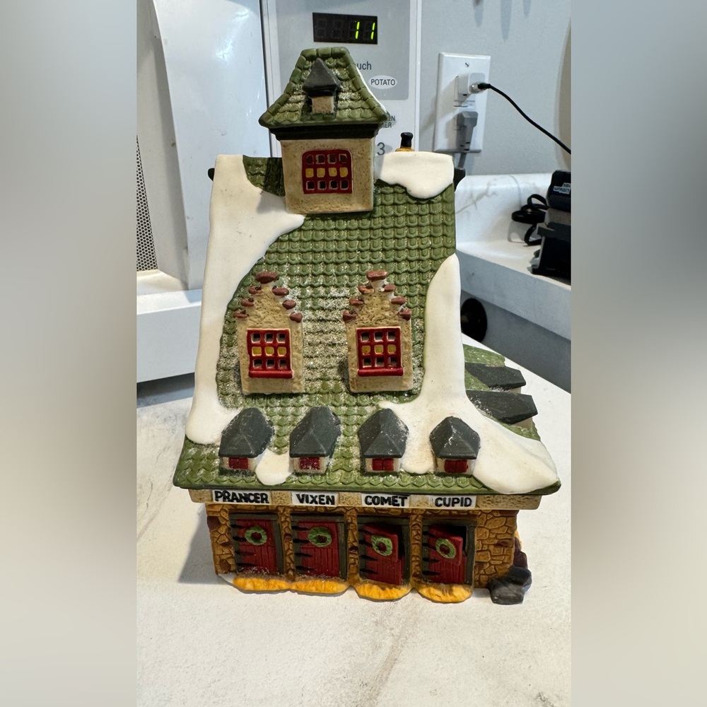 Dept 56 North Pole Reindeer Barn